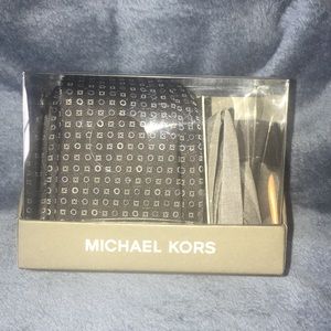 Brand new tie and pocket square